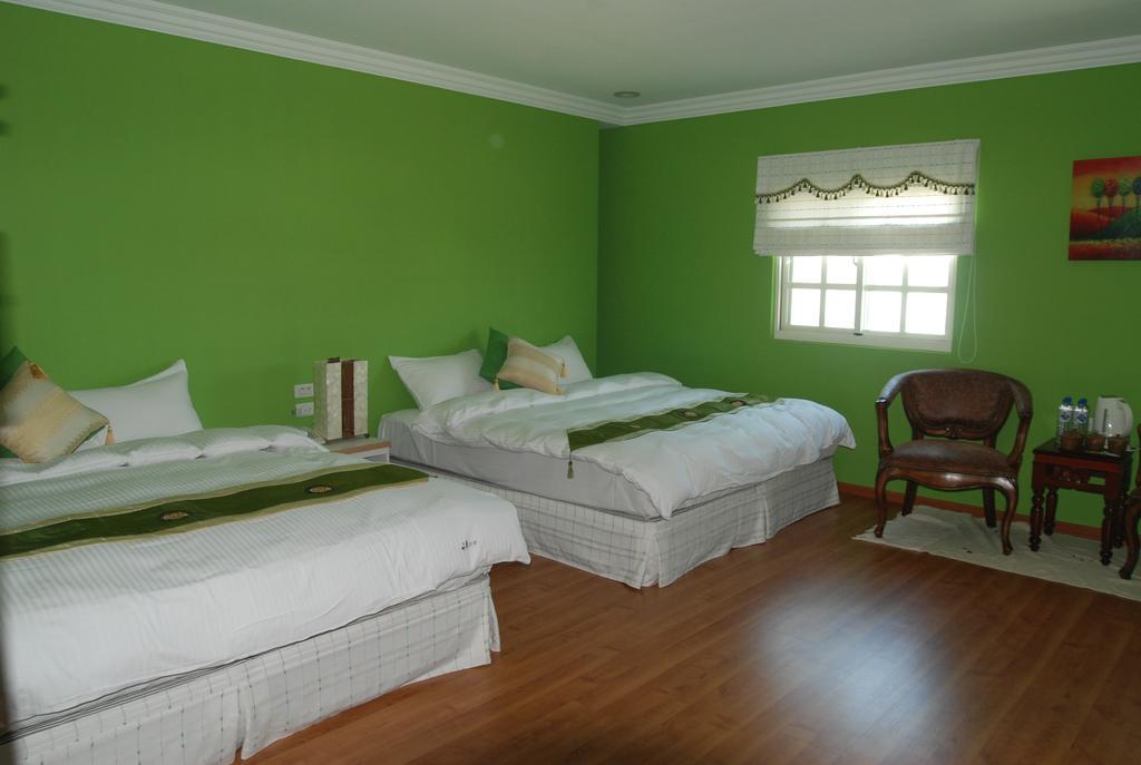 Bed and Breakfast Lk Breakfast And Beds à Lukang Extérieur photo