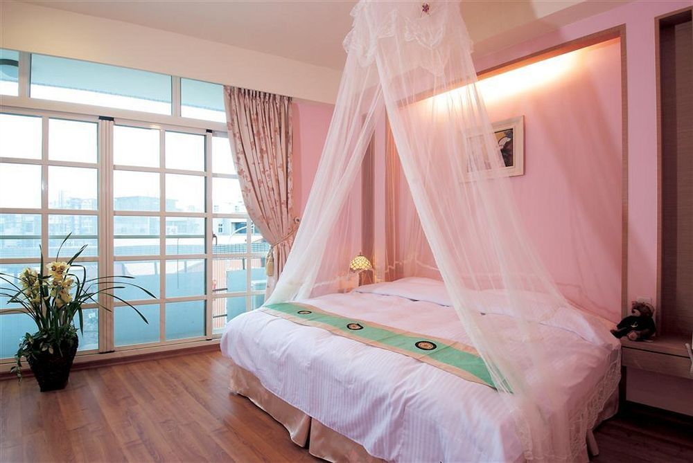 Bed and Breakfast Lk Breakfast And Beds à Lukang Extérieur photo